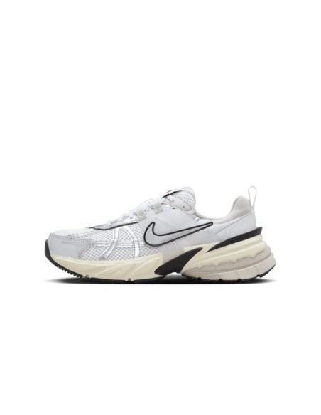 https://static.nike.com/a/images/t_default/263f4816-ca97-407c-9acd-94b6d139c3e8/W+NIKE+V2K+RUN.png