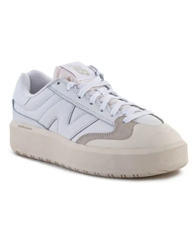 Взуття New Balance W CT302OB