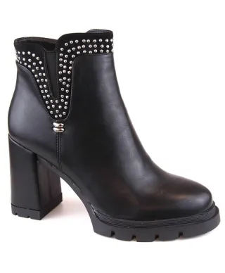 Filippo W PAW495 black insulated ankle boots with rivets