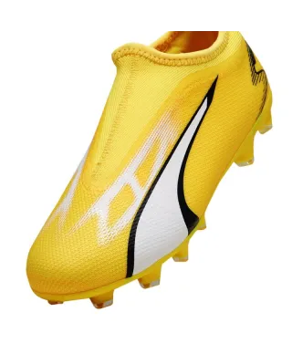 Buty piłkarskie Puma Ultra Match LL FG AG Jr 107514 04