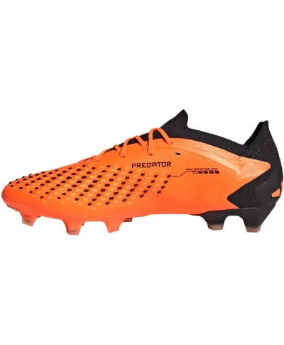 Buty piłkarskie adidas Predator Accuracy 1 Low FG M GW4574