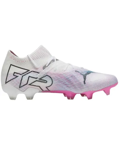 Buty piłkarskie Puma Future 7 Ultimate FG AG M 107599 01