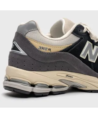 Buty New Balance sportowe M M2002RSH