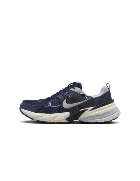 https://static.nike.com/a/images/t_default/015fb326-fd7f-4543-9bd0-37f2af017d19/NIKE+V2K+RUN.png