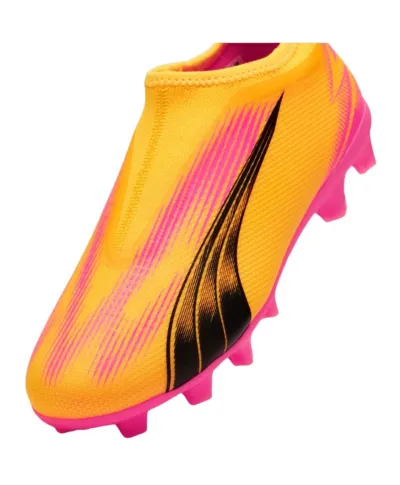 Buty piłkarskie Puma Ultra Match LL FG AG Jr 107770 03