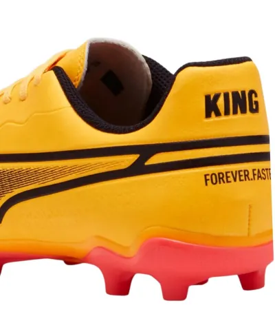 Buty piłkarskie Puma King Match FG AG Jr 107573 05