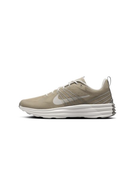 https://static.nike.com/a/images/t_default/6b6e16ac-f1a7-4aa2-b420-f7e7e9dd2c93/NIKE+LUNAR+ROAM.png