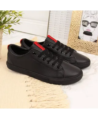 Low-top sneakers made of eco-leather Big Star W DD274687 black