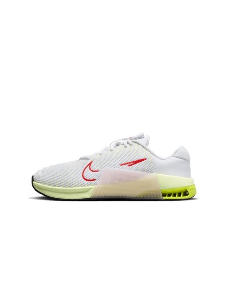 https://static.nike.com/a/images/t_default/8f8e15a9-f329-46e7-a356-11739ab50634/W+NIKE+METCON+9.png