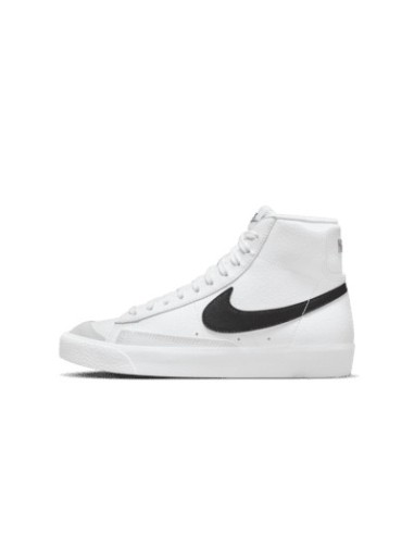 https://static.nike.com/a/images/t_default/aec91c58-3415-4c01-8996-bb7ceef1b423/NIKE+BLAZER+MID+%2777+%28GS%29.png